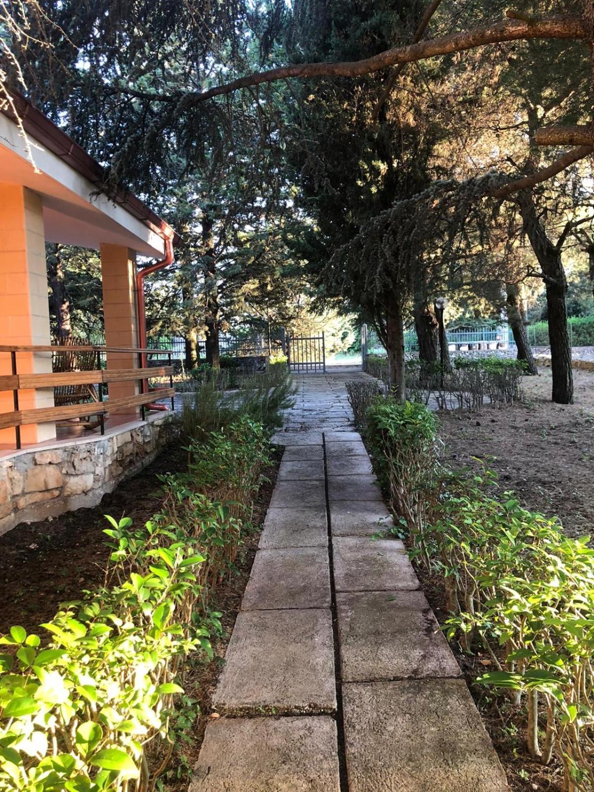 Nature, Memories And Garden Shower At Casa Del Castello กาสเตล เดล มอนเต ภายนอก รูปภาพ